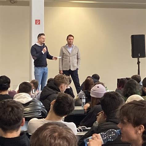 young experts - Lehrlingstag auf der ÖSFA - sportsella - E-Learning ...