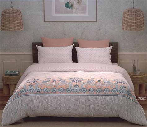 Buy Bombay Dyeing King Size Bedsheet 210 TC 100% Cotton — 274 x 274 cm ...