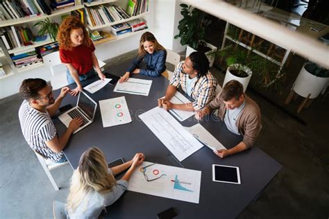 Collaborative Process 的图像结果