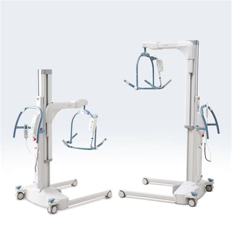 Maxi Move® 5: next- generation patient floor lift | Arjo