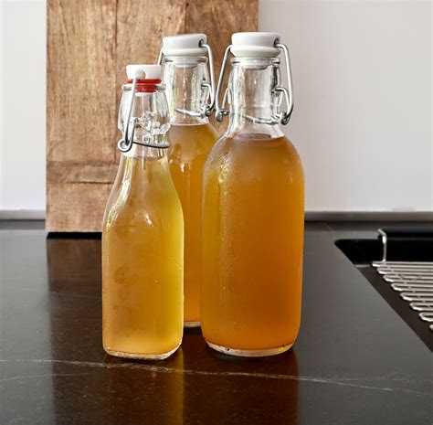 How to make kombucha from scratch - Gourmet Vegetarian Kitchen