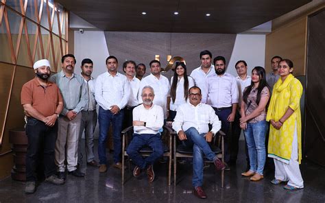 U S Advertising - Team Of Marketing and Media Professionals