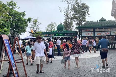 Da Nang Vietnam Local People 的图像结果