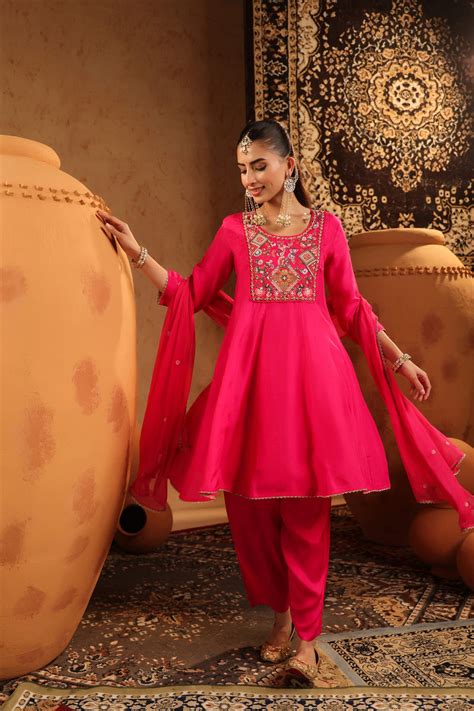Fuchsia Silk Embroidered-Handwork Anarkali Suit Set – SCAKHI