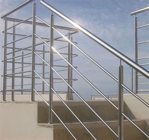 Stair Baluster - Bridge Railings Stainless Steel Balusters Trader ...