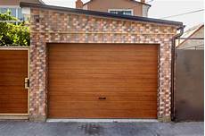 porte per box auto prezzi basculante per garage e box prezzi modelli e misure porte per box auto prezzi basculante per garage e box prezzi modelli e misure