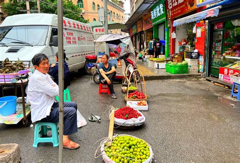 露天菜市场 的图像结果