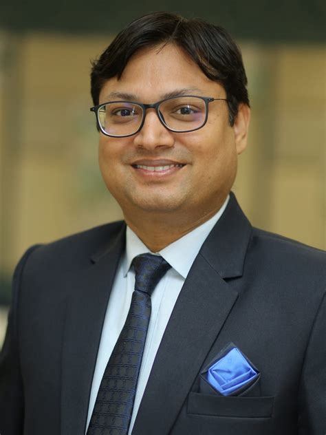 SVVV Shri Vaishnav Vidyapeeth Vishwavidyalaya