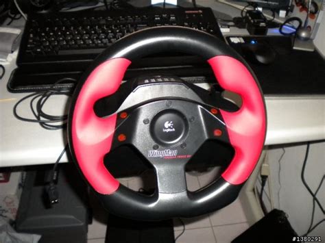 Logitech Formula Force GP 和人因科技 巡弋Force 兩隻老骨董方向盤的心得 - Mobile01