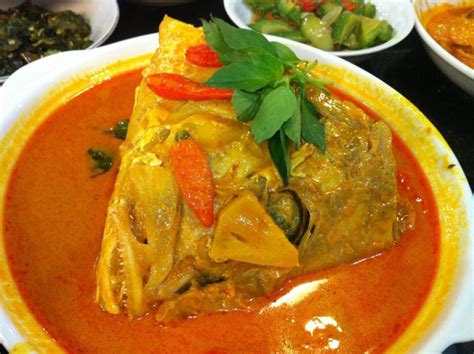 gulai ikan masakan padang