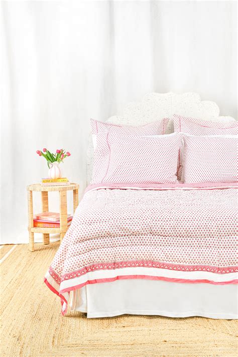 Hearts Quilt | Roller Rabbit