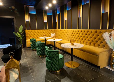 Retail Therapy Cocktail Bar - Cocktail Bar Restaurant in Austin, TX ...