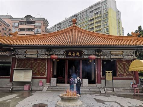 在香港赫赫有名的黄大仙祠，在广州的名气并不大，你去过吗？_地方_建筑_广场