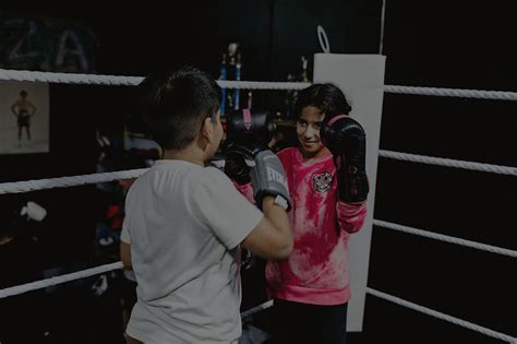 Boxing Kid 的图像结果