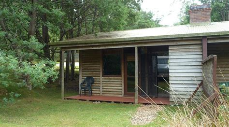 MOUNTAIN VALLEY WILDERNESS HOLIDAYS (Loongana) - Hotel Reviews & Photos ...