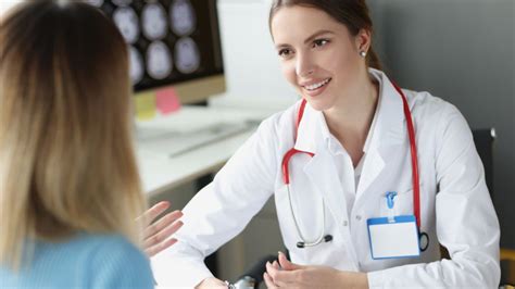 دكاترة مستشفى برجيل أبوظبي | افضل 11 طبيب في مستشفى برجيل - فيو دبي