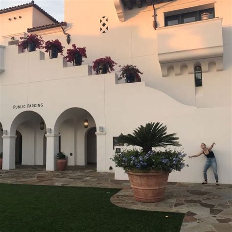 Iliza Shlesinger Sexy (30 Photos) | PinayFlixx Mega Leaks