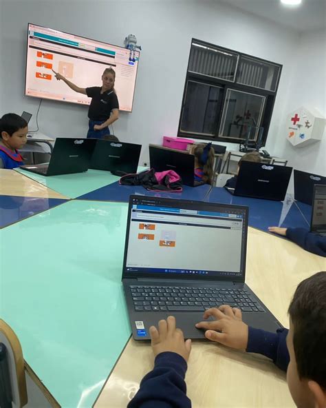 Salita de 5 – Turno Mañana – Escuela de Robótica e Inglés