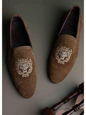 Buy La Botte Men Brown Embroidered Loafers (EURO 40) Online