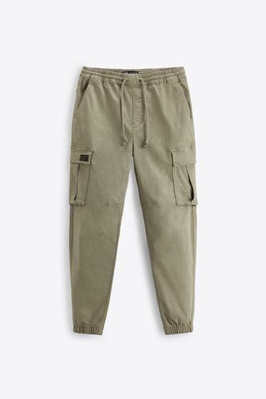 Men's Trousers | Explore our New Arrivals | ZARA India