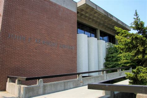 Vallejo John F. Kennedy Library - Solano County Library