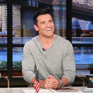 Kelly Ripa and a 'defensive' Mark Consuelos have a hilarious discussion ...