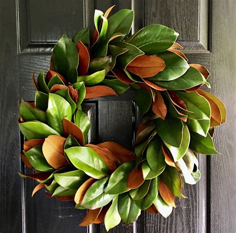 Magnolia Wreath with Fresh Leaves | Etsy | Magnolia leaf wreath ...