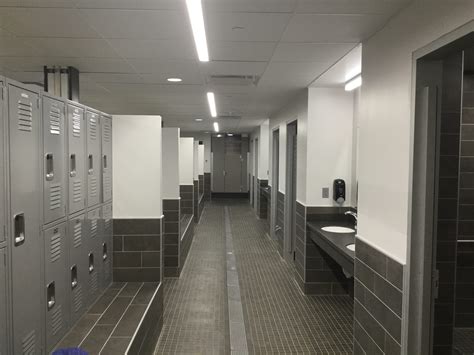 Universal Locker Rooms - Green County Family YMCA