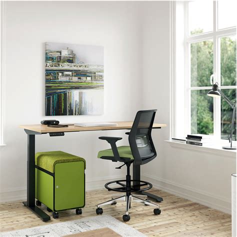 Adjustable Computer Table 的图像结果