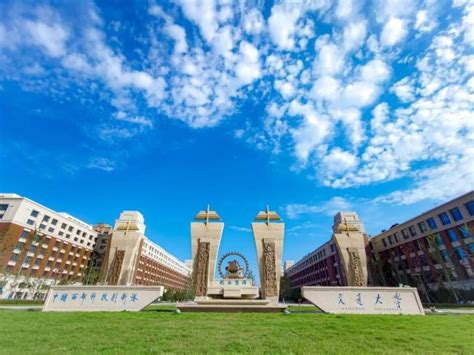 西安交大7000余名研究生新生入驻中国西部科技创新港_央广网