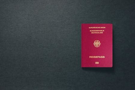 HL斯洛伐克护照、斯洛伐克永居生活，为您讲解一下斯洛伐克国家！快速办理 - 知乎