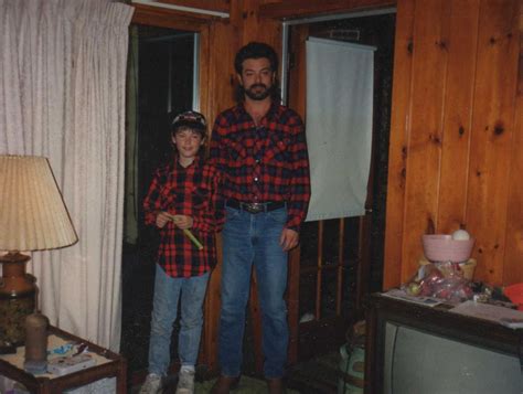Flannel shirts and mullets were contagious in the 1980s. : r/OldSchoolCool