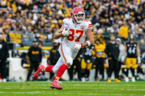 Travis Kelce Makes NFL Retirement Decision After Months of Speculation