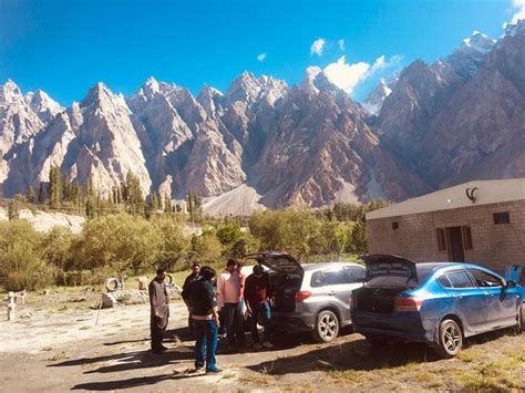 PASSU CONES HOTEL (Janabad Passu) - Hotel Reviews, Photos, Rate ...