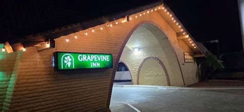 GRAPEVINE INN (Lodi) - 2026 Hotel Reviews, Photos, Rate Comparison ...