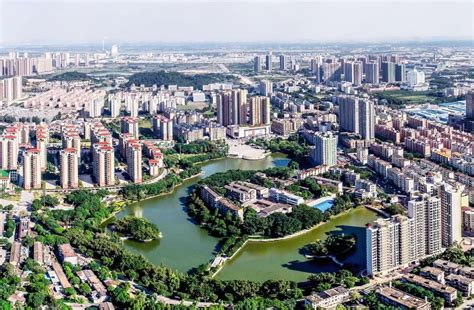 肇庆：江滨公园建设稳步推进 沿江景观更丰富_城市