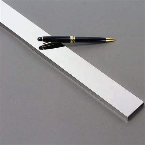 Qian Yan Aluminium Floor Skirting China MDF Skirting Board Molding ...