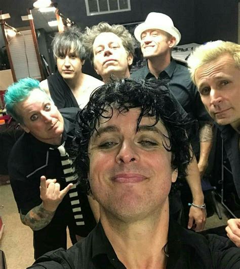 billie joe🤗 | Green day billie joe, Green day, Billie joe armstrong