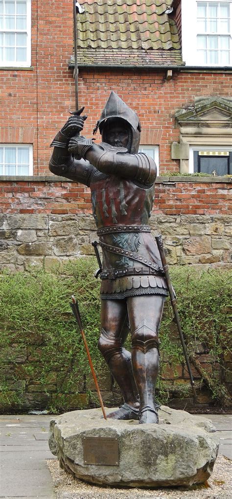 Sir Henry Percy - Hotspur - looking suitably warlike at Alnwick ...