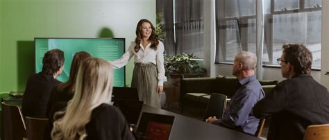 Localiza saves up to 19 hours of work with Microsoft 365 Copilot | Microsoft Customer Stories