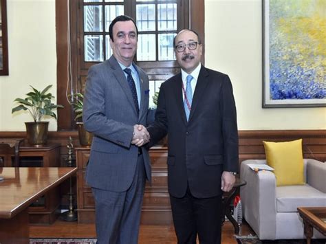 Foreign Secy meets UAE ambassador, discusses new avenues for strategic ...