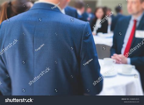 Group of Men in Suits 的图像结果