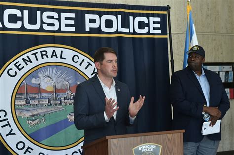 Syracuse mayor’s effort to control police discipline suffers second ...
