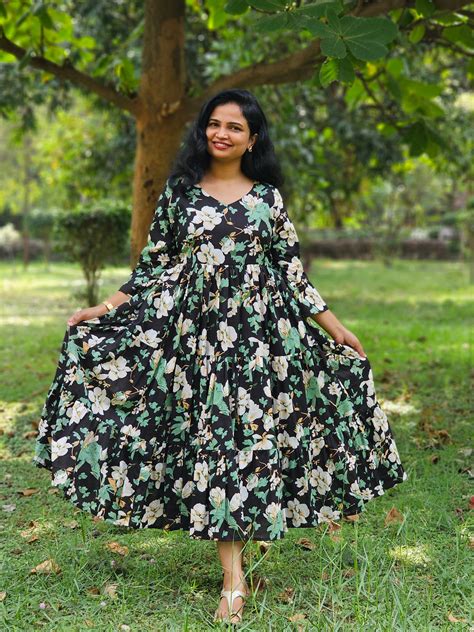 Black Beauty 3 Tier Dress – Mouri