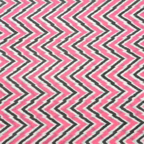 Pure Cotton Screen Print Pink With Dark Grey Zig-Zag Fabric – Sanskruti