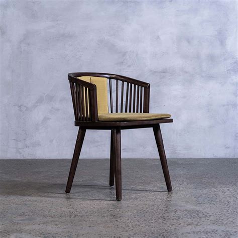 Chin Dining Chair