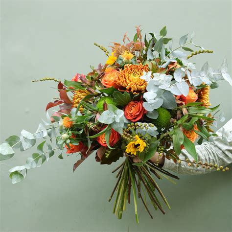 Autumnal bouquet - Kensington Flowers