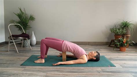 Best Yoga Pose For Pelvic Floor | Viewfloor.co