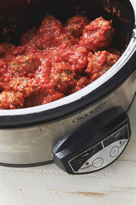 Slow Cooker Italian Meatballs