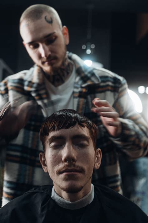 Barber Giovanni - CHAMPIONS BARBER SHOP